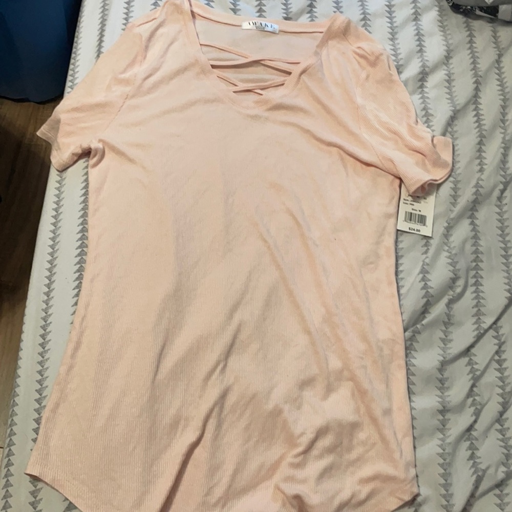NWT Awake Size M pink shirt lace